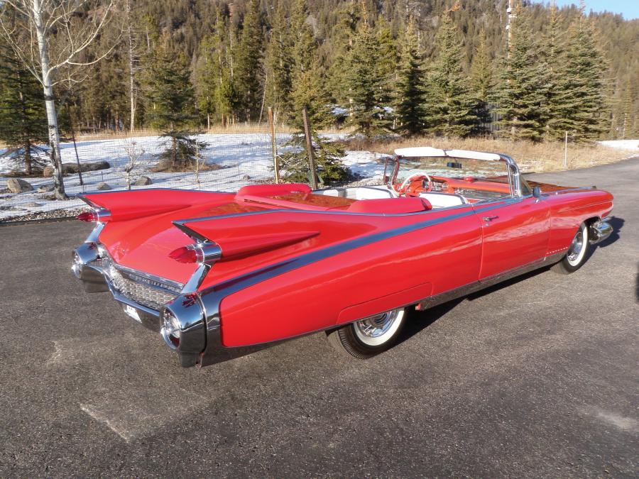  Cadillac Eldorado Biarritz Convertible 1959 года  (фото 4 из 40)
